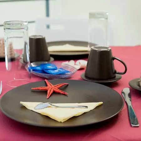 Borgo Marinella Bed & Breakfast