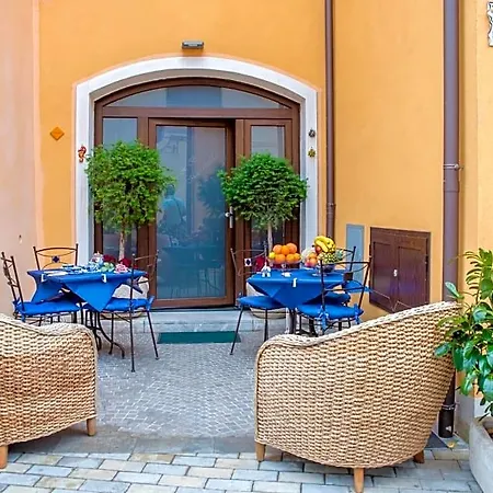 Frühstückspension Borgo Marinella