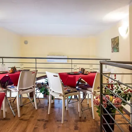 Borgo Marinella Oda ve Kahvaltı Sapri